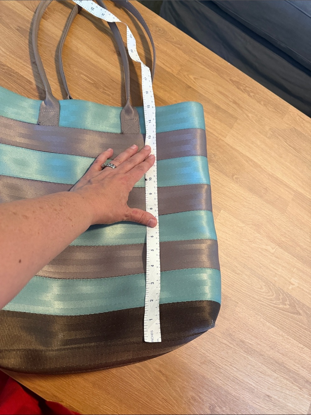 Harveys seat belt Striped Mint and Taupe Tote Bag see measurements in pictures - Picture 7 of 8